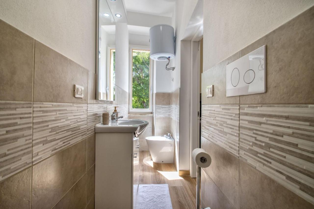 Vico Rooms 사사리 외부 사진